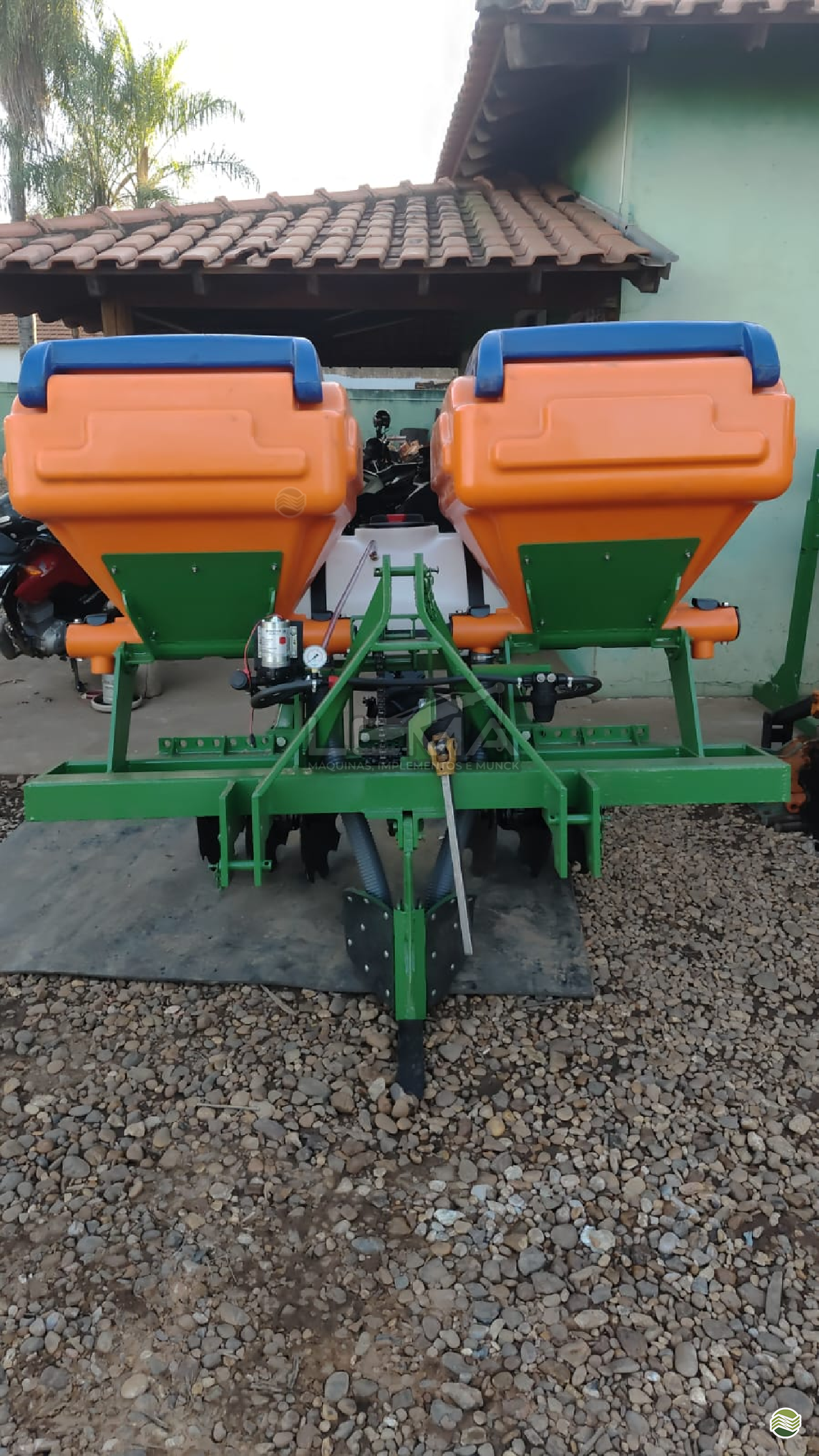 IMPLEMENTOS AGRICOLAS CULTIVADOR 1 LINHA ADUBADOR Lema Máquinas e Implementos Agricolas PENAPOLIS SÃO PAULO SP